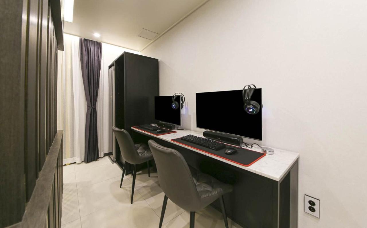 Brown Dot Hotel Sinan Gwangju Metropolitan City Exterior foto