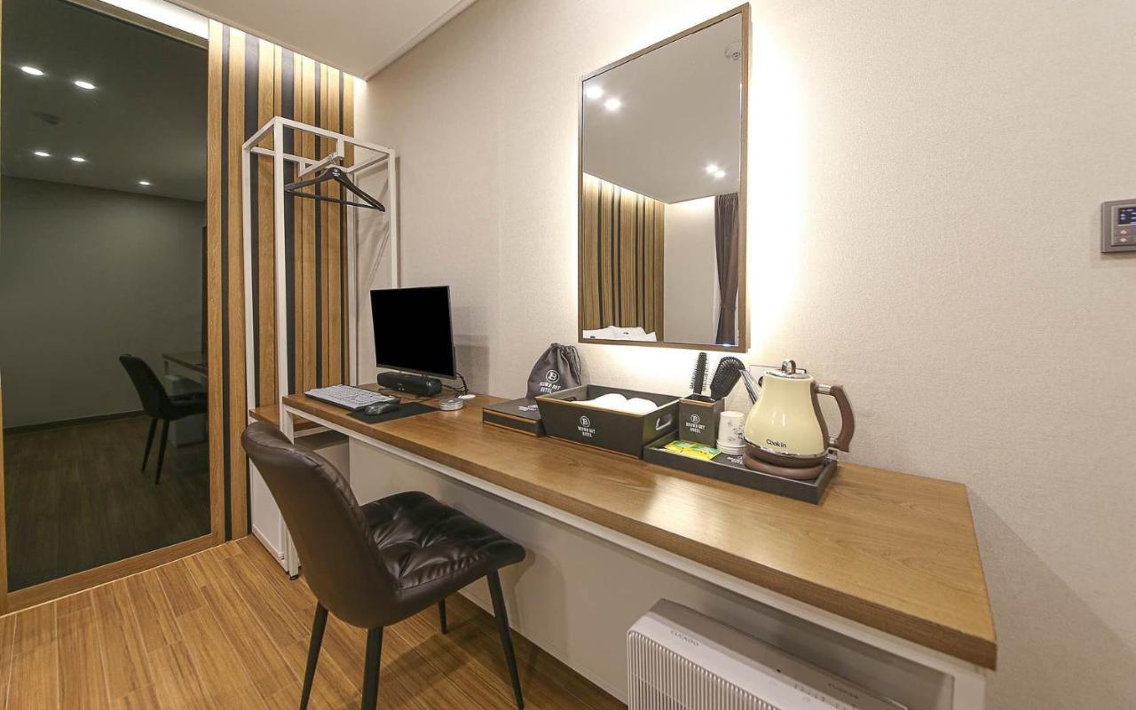 Brown Dot Hotel Sinan Gwangju Metropolitan City Exterior foto