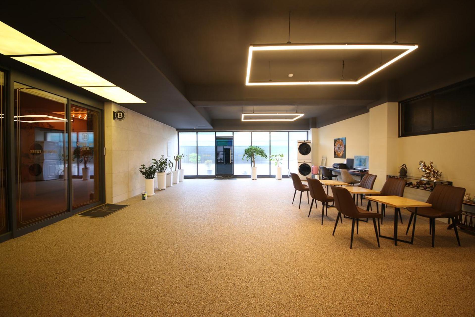 Brown Dot Hotel Sinan Gwangju Metropolitan City Exterior foto